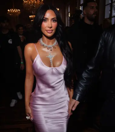 kim kardashian wearing pasquale bruni