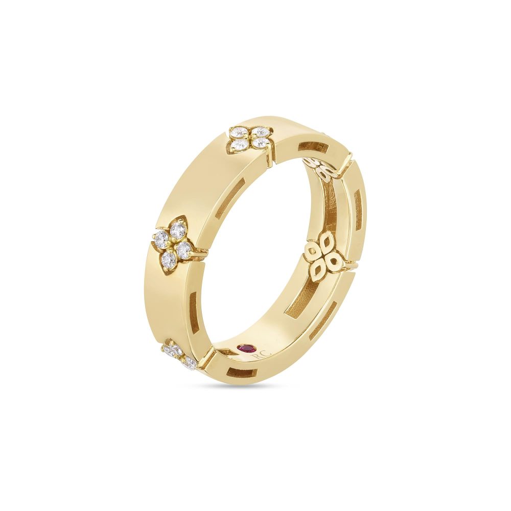Love in Verona Ring in 18k Yellow Gold with Diamonds and Ruby Love in Verona Ring in 18k Yellow Gold with Diamonds and Ruby