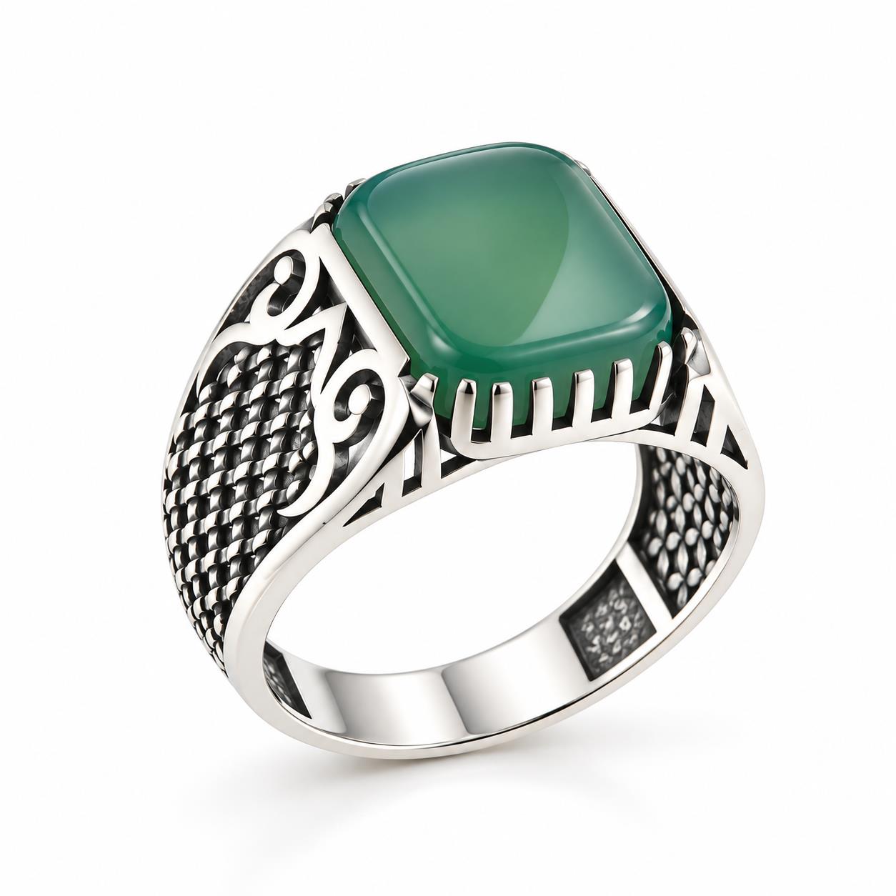 Ring in Silver 925 with Green Stone